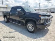 ✅ 2020 Chevrolet Silverado 2500HD High Country • VIN: 1GC4YREY2LF311637 • Lot: 68653285. Wystawiony na Copart z przebiegiem 63 421 mil. Bezpłatny archiwum sprzedaży aukcyjnych z USA i szczegółowy raport historii pojazdu na DreamBid. Zdjęcie 4.