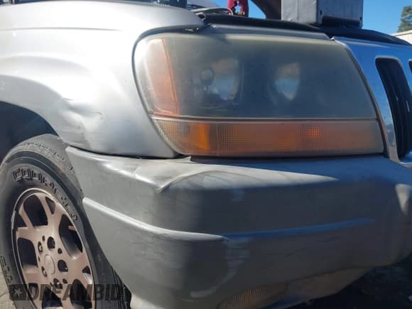 ✅ 2000 Jeep Grand Cherokee Laredo • VIN: 1J4G248S2YC134213 • Lot: 43456750. Listed on IAAI with 242,776 mi. Free auction sales archive from the USA and detailed vehicle history report at DreamBid. Image 6.