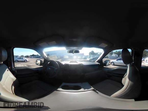 ✅ 2018 Ford F-150 XL • VIN: 1FTEX1CB1JKG07549 • Lot: 42919034. Wystawiony na IAAI z przebiegiem 113 636 mil. Bezpłatny archiwum sprzedaży aukcyjnych z USA i szczegółowy raport historii pojazdu na DreamBid. Zdjęcie 18.