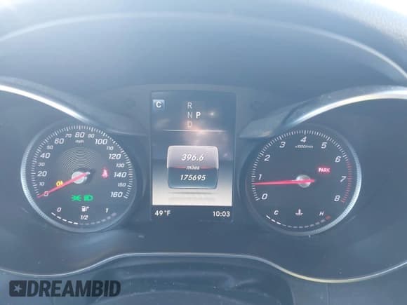 ✅ 2019 Mercedes-Benz GLC 300 • VIN: WDC0G4KB7KF569309 • Lot: 43786735. Wystawiony na IAAI z przebiegiem 175 695 mil. Bezpłatny archiwum sprzedaży aukcyjnych z USA i szczegółowy raport historii pojazdu na DreamBid. Zdjęcie 7.