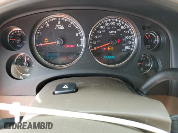 ✅ 2013 GMC Sierra 1500 SLT • VIN: 1GTR2WE77DZ357526 • Lot: 87383325. Listed on Copart with 178,576 mi. Free auction sales archive from the USA and detailed vehicle history report at DreamBid. Image 9.