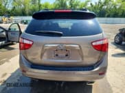 ✅ 2010 Hyundai Veracruz Limited • VIN: KM8NU4CCXAU108946 • Lot: 61843385. Listed on Copart with 201,778 mi. Free auction sales archive from the USA and detailed vehicle history report at DreamBid. Image 6.