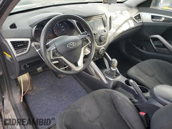 ✅ 2012 Hyundai Veloster w/Red Int • VIN: KMHTC6AD0CU064539 • Лот: 92496235. Опубликован ранее на Copart с пробегом 125 487 миль. Бесплатный доступ к архиву аукционных продаж из США и подробный отчёт об истории автомобиля на DreamBid. Изображение 8.