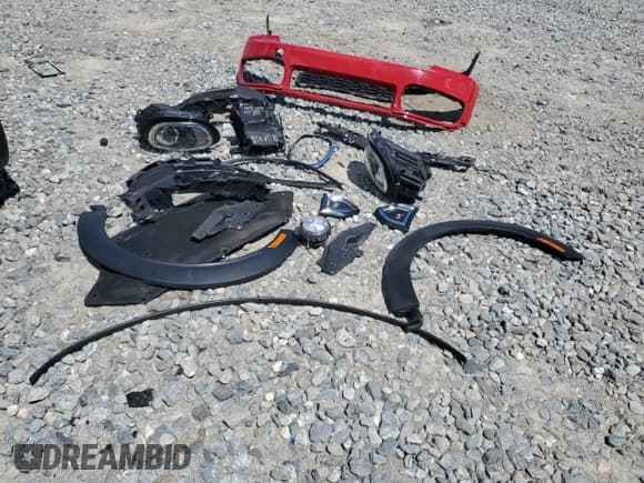 ✅ 2019 MINI Countryman Cooper S • VIN: WMZYT3C52K3E95034 • Lot: 52430025. Listed on Copart with 44,484 mi. Free auction sales archive from the USA and detailed vehicle history report at DreamBid. Image 12.