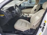 ✅ 2016 Hyundai Equus Signature • VIN: KMHGH4JH2GU101736 • Лот: 91831775. Опубликован ранее на Copart с пробегом 128 165 миль. Бесплатный доступ к архиву аукционных продаж из США и подробный отчёт об истории автомобиля на DreamBid. Изображение 7.