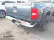 2007 Chevrolet Silverado 1500 1LT with VIN 2GCEK13MX71620793, listed as a IAAI auction lot 43307609 with 152,249 mi miles and . Bid and sale history available at DreamBid. Image 6.