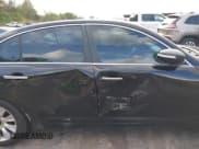 ✅ 2009 Hyundai Genesis • VIN: KMHGC46E99U017557 • Lot: 43324510. Wystawiony na IAAI z przebiegiem 276 635 mil. Bezpłatny archiwum sprzedaży aukcyjnych z USA i szczegółowy raport historii pojazdu na DreamBid. Zdjęcie 13.