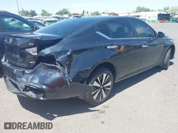 ✅ 2022 Nissan Altima SV • VIN: 1N4BL4DW6NN347242 • Лот: 42772413. Опубликован ранее на IAAI с пробегом 54 533 миль. Бесплатный доступ к архиву аукционных продаж из США и подробный отчёт об истории автомобиля на DreamBid. Изображение 4.