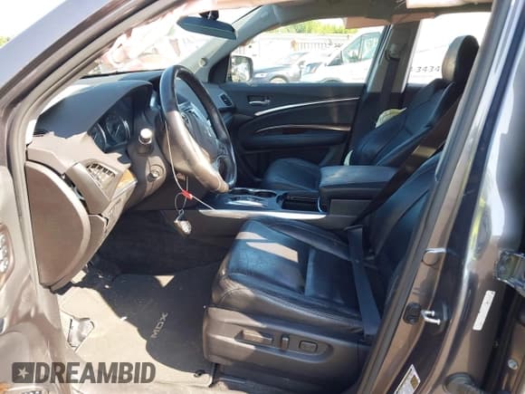 ✅ 2018 Acura MDX • VIN: 5J8YD4H38JL021757 • Lot: 42549258. Listed on IAAI with 147,170 mi. Free auction sales archive from the USA and detailed vehicle history report at DreamBid. Image 5.