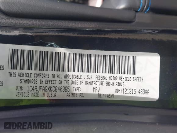 ✅ 2019 Jeep Grand Cherokee Upland • VIN: 1C4RJFAGXKC640365 • Lot: 42353648. Listed on IAAI with 104,343 mi. Free auction sales archive from the USA and detailed vehicle history report at DreamBid. Image 9.