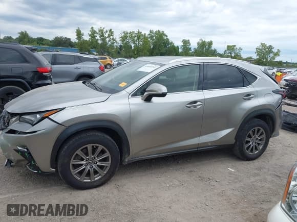 ✅ 2020 Lexus NX 300 • VIN: JTJDARDZ6L2222981 • Lot: 43099292. Wystawiony na IAAI z przebiegiem 78 504 mil. Bezpłatny archiwum sprzedaży aukcyjnych z USA i szczegółowy raport historii pojazdu na DreamBid. Zdjęcie 14.