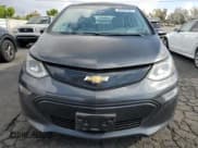 ✅ 2017 Chevrolet Bolt EV LT • VIN: 1G1FW6S02H4131338 • Lot: 80235784. Wystawiony na Copart z przebiegiem 141 556 mil. Bezpłatny archiwum sprzedaży aukcyjnych z USA i szczegółowy raport historii pojazdu na DreamBid. Zdjęcie 5.