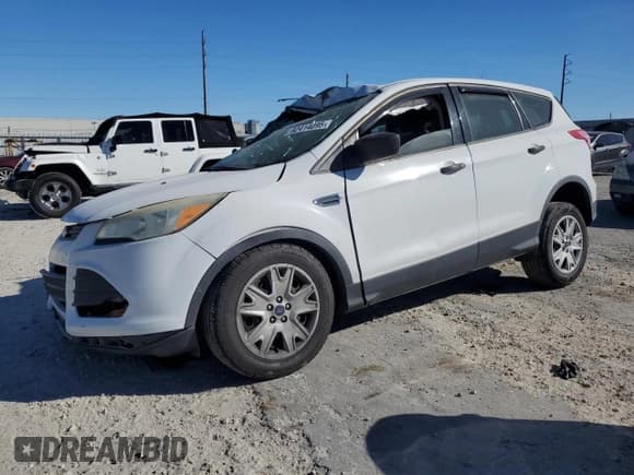 ✅ 2015 Ford Escape S • VIN: 1FMCU0F7XFUC37405 • Lot: 92414095. Listed on Copart with Not provided. Free auction sales archive from the USA and detailed vehicle history report at DreamBid. Image 1.