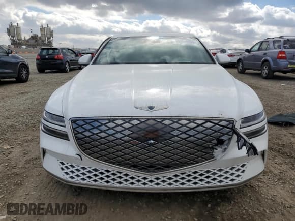 ✅ 2023 Genesis G80 • VIN: KMTGE4S14PU004733 • Lot: 89069335. Listed on Copart with 12,534 mi. Free auction sales archive from the USA and detailed vehicle history report at DreamBid. Image 5.