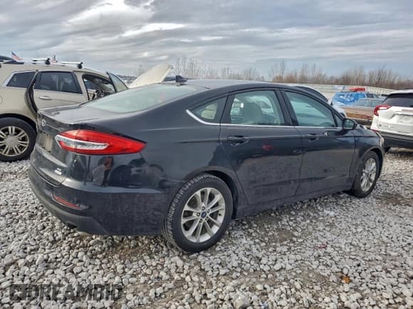 ✅ 2019 Ford Fusion SE • VIN: 3FA6P0HDXKR249640 • Lot: 93348275. Listed on Copart with 66,184 mi. Free auction sales archive from the USA and detailed vehicle history report at DreamBid. Image 3.