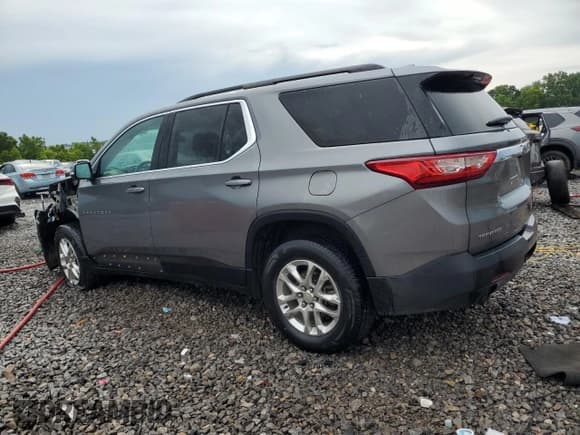 ✅ 2020 Chevrolet Traverse LT Cloth • VIN: 1GNERGKW3LJ241370 • Lot: 60675665. Listed on Copart with 89,304 mi. Free auction sales archive from the USA and detailed vehicle history report at DreamBid. Image 2.
