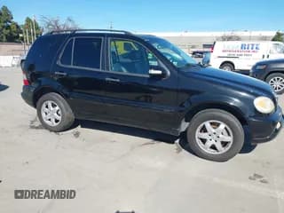 ✅ 2004 Mercedes-Benz M 500 • VIN: 4JGAB75E14A507996 • Lot: 41654152. Wystawiony na IAAI z przebiegiem 205 334 mil. Bezpłatny archiwum sprzedaży aukcyjnych z USA i szczegółowy raport historii pojazdu na DreamBid. Zdjęcie 1.