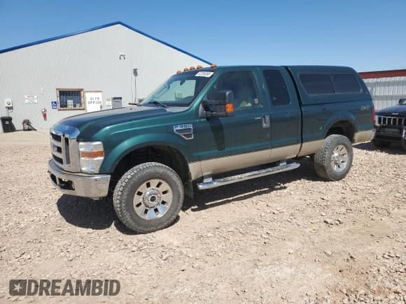✅ 2008 Ford F-350 XL • VIN: 1FTWX31Y58EE09783 • Лот: 52208395. Опубликован ранее на Copart с пробегом 123 941 миль. Бесплатный доступ к архиву аукционных продаж из США и подробный отчёт об истории автомобиля на DreamBid. Изображение 1.