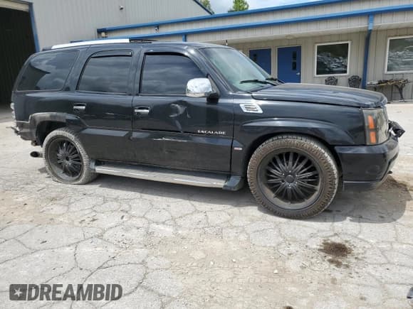 ✅ 2002 Cadillac Escalade • VIN: 1GYEK63NX2R214559 • Lot: 65007924. Wystawiony na Copart z przebiegiem 242 738 mil. Bezpłatny archiwum sprzedaży aukcyjnych z USA i szczegółowy raport historii pojazdu na DreamBid. Zdjęcie 4.