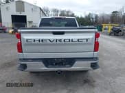 ✅ 2021 Chevrolet Silverado 1500 LT • VIN: 1GCRYJEK7MZ375353 • Lot: 42048615. Wystawiony na IAAI z przebiegiem 54 856 mil. Bezpłatny archiwum sprzedaży aukcyjnych z USA i szczegółowy raport historii pojazdu na DreamBid. Zdjęcie 16.