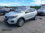✅ 2022 Nissan Rogue S • VIN: JN1BJ1AV4NW580933 • Lot: 43280977. Listed on IAAI with 30,599 mi. Free auction sales archive from the USA and detailed vehicle history report at DreamBid. Image 2.
