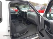 ✅ 2006 Ford Ranger XL • VIN: 1FTZR15E16PA58674 • Lot: 42065301. Listed on IAAI with 160,892 mi. Free auction sales archive from the USA and detailed vehicle history report at DreamBid. Image 5.