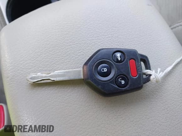 ✅ 2010 Subaru Outback Premium All-Weather Anniversary • VIN: 4S4BRBCC5A3341325 • Lot: 42443920. Listed on IAAI with 248,131 mi. Free auction sales archive from the USA and detailed vehicle history report at DreamBid. Image 11.