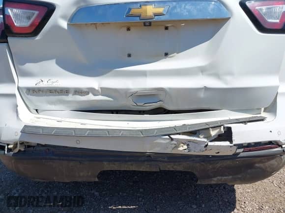 2017 Chevrolet Traverse LS with VIN 1GNKVFED4HJ218836, listed as a IAAI auction lot 42938317 with 200,062 mi miles and . Bid and sale history available at DreamBid. Image 19.