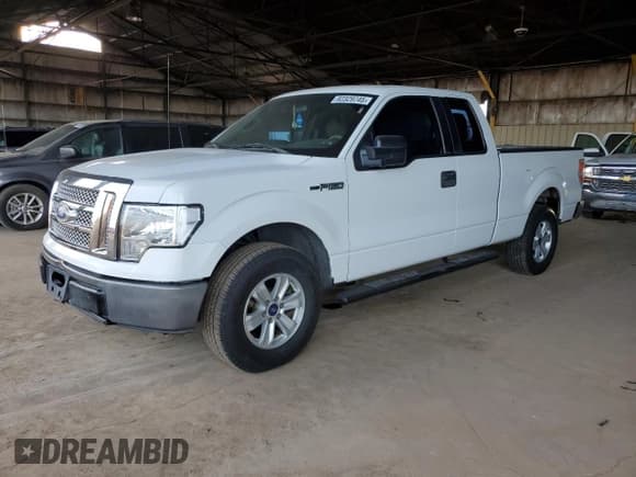✅ 2010 Ford F-150 XL • VIN: 1FTEX1CW5AFD12398 • Лот: 92329745. Опубликован ранее на Copart с пробегом 210 003 миль. Бесплатный доступ к архиву аукционных продаж из США и подробный отчёт об истории автомобиля на DreamBid. Изображение 1.