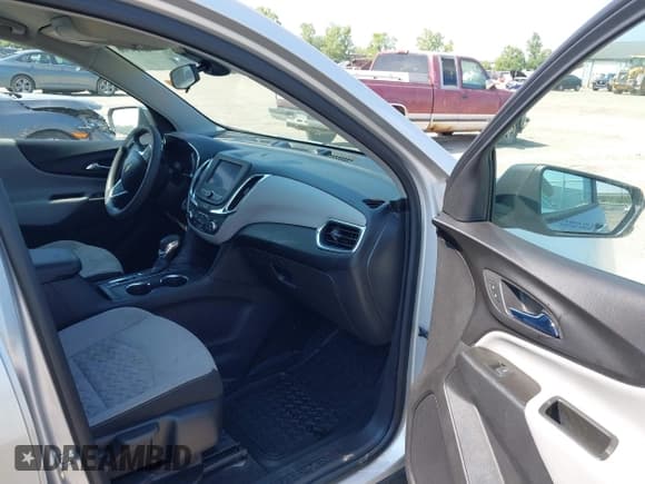 ✅ 2022 Chevrolet Equinox LS • VIN: 3GNAXHEV7NS104916 • Lot: 42724906. Listed on IAAI with 21,451 mi. Free auction sales archive from the USA and detailed vehicle history report at DreamBid. Image 5.