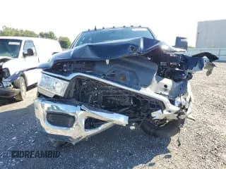 ✅ 2024 Ram 2500 Tradesman • VIN: 3C6UR5HJ8RG159351 • Lot: 91319095. Wystawiony na Copart z przebiegiem 24 113 mil. Bezpłatny archiwum sprzedaży aukcyjnych z USA i szczegółowy raport historii pojazdu na DreamBid. Zdjęcie 5.