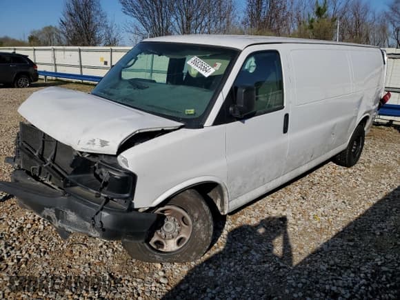 ✅ 2011 Chevrolet Express Cargo • VIN: 1GCWGGFAXB1150161 • Lot: 86826564. Listed on Copart with 261,863 mi. Free auction sales archive from the USA and detailed vehicle history report at DreamBid. Image 1.