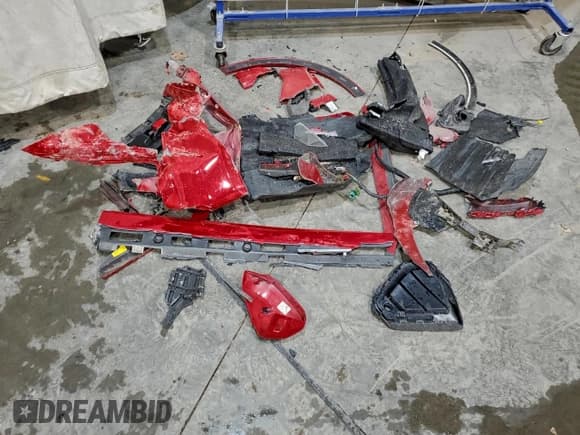 ✅ 2025 Audi Q3 S line Premium • VIN: WA1DECF32S1019520 • Lot: 96161175. Listed on Copart with 27,691 mi. Free auction sales archive from the USA and detailed vehicle history report at DreamBid. Image 13.