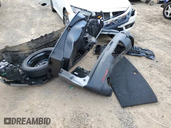 2023 Chevrolet Traverse LS с VIN 1GNERFKW3PJ305830, выставлен на аукционе Copart как лот 60925155 с пробегом 44 046 миль миль и Списание • Salvage title. История ставок и продаж доступна на DreamBid. Изображение 13.