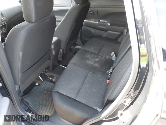 ✅ 2020 Mitsubishi Outlander ES • VIN: JA4AR3AU8LU028620 • Lot: 42176148. Listed on IAAI with 84,100 mi. Free auction sales archive from the USA and detailed vehicle history report at DreamBid. Image 8.