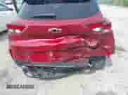 2022 Chevrolet TrailBlazer RS с VIN KL79MTSL1NB105952, выставлен на аукционе IAAI как лот 43250194 с пробегом 19 607 миль миль и . История ставок и продаж доступна на DreamBid. Изображение 6.