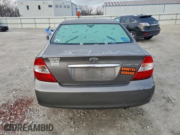 ✅ 2004 Toyota Camry LE • VIN: 4T1BE32K34U931533 • Lot: 91848195. Wystawiony na Copart z przebiegiem 222 410 mil. Bezpłatny archiwum sprzedaży aukcyjnych z USA i szczegółowy raport historii pojazdu na DreamBid. Zdjęcie 6.