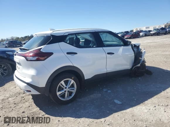 ✅ 2023 Nissan Kicks S • VIN: 3N1CP5BV0PL570675 • Lot: 89572285. Listed on Copart with 21,237 mi. Free auction sales archive from the USA and detailed vehicle history report at DreamBid. Image 3.