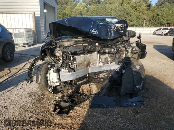 2024 Hyundai Santa Fe SE with VIN 5NMP14GL6RH005199, listed as a Copart auction lot 84809105 with Not provided miles and Clean title. Bid and sale history available at DreamBid. Image 5.