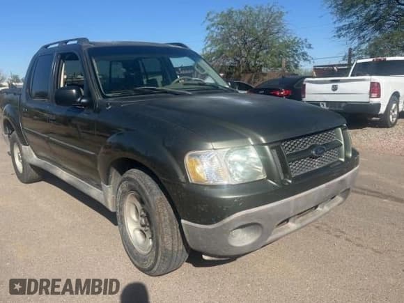 ✅ 2003 Ford Explorer Sport Trac XLS • VIN: 1FMZU67E43UA32975 • Lot: 83975705. Wystawiony na Copart z przebiegiem 212 492 mil. Bezpłatny archiwum sprzedaży aukcyjnych z USA i szczegółowy raport historii pojazdu na DreamBid. Zdjęcie 1.