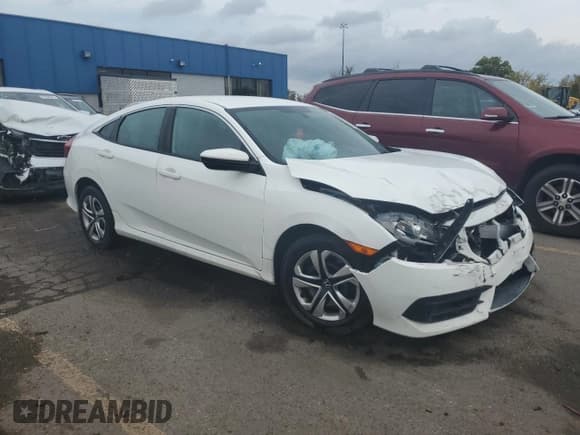 ✅ 2017 Honda Civic LX • VIN: 19XFC2F56HE032583 • Lot: 81616255. Wystawiony na Copart z przebiegiem 86 058 mil. Bezpłatny archiwum sprzedaży aukcyjnych z USA i szczegółowy raport historii pojazdu na DreamBid. Zdjęcie 4.