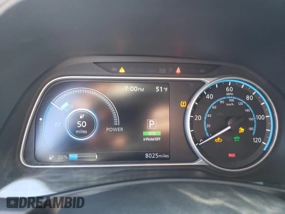 ✅ 2020 Nissan LEAF SV • VIN: 1N4AZ1CP8LC304615 • Lot: 50904615. Listed on Copart with 8,025 mi. Free auction sales archive from the USA and detailed vehicle history report at DreamBid. Image 9.