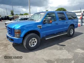 ✅ 2003 Ford Excursion Limited • VIN: 1FMSU43P63EC79535 • Lot: 69911285. Wystawiony na Copart z przebiegiem 181 298 mil. Bezpłatny archiwum sprzedaży aukcyjnych z USA i szczegółowy raport historii pojazdu na DreamBid. Zdjęcie 1.