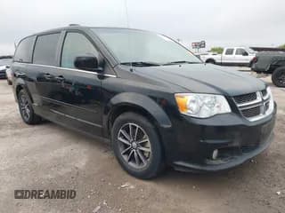 ✅ 2017 Dodge Grand Caravan SXT • VIN: 2C4RDGCG3HR671760 • Lot: 43539245. Wystawiony na IAAI z przebiegiem 153 453 mil. Bezpłatny archiwum sprzedaży aukcyjnych z USA i szczegółowy raport historii pojazdu na DreamBid. Zdjęcie 1.