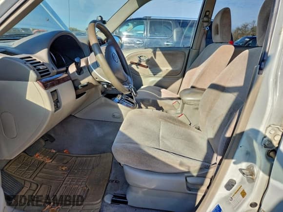 ✅ 2006 Suzuki XL7 • VIN: JS3TX92V164101265 • Лот: 93547705. Опубликован ранее на Copart с пробегом 137 593 миль. Бесплатный доступ к архиву аукционных продаж из США и подробный отчёт об истории автомобиля на DreamBid. Изображение 7.