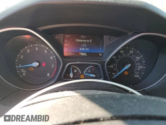 ✅ 2017 Ford Focus SE • VIN: 1FADP3K25HL278227 • Lot: 90750095. Wystawiony na Copart z przebiegiem 161 535 mil. Bezpłatny archiwum sprzedaży aukcyjnych z USA i szczegółowy raport historii pojazdu na DreamBid. Zdjęcie 9.