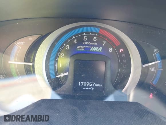 ✅ 2011 Honda Insight • VIN: JHMZE2H39BS001365 • Lot: 40268728. Listed on IAAI with 170,957 mi. Free auction sales archive from the USA and detailed vehicle history report at DreamBid. Image 7.