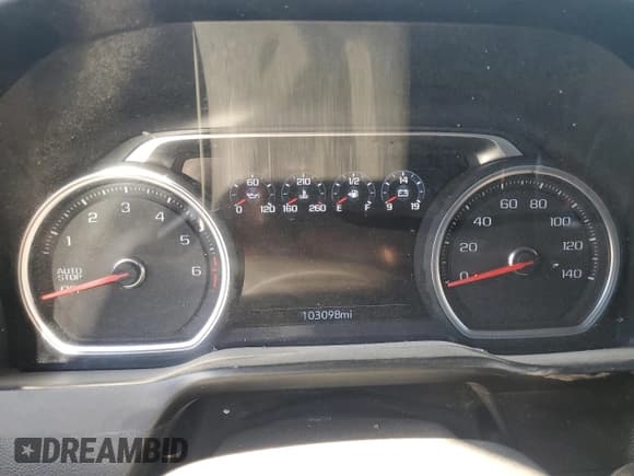 ✅ 2020 Chevrolet Silverado 1500 High Country • VIN: 3GCUYHEL7LG187376 • Lot: 62342924. Wystawiony na Copart z przebiegiem 103 098 mil. Bezpłatny archiwum sprzedaży aukcyjnych z USA i szczegółowy raport historii pojazdu na DreamBid. Zdjęcie 9.