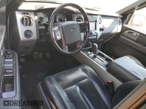 ✅ 2013 Ford Expedition Limited • VIN: 1FMJU2A50DEF58868 • Lot: 68730255. Wystawiony na Copart z przebiegiem 192 544 mil. Bezpłatny archiwum sprzedaży aukcyjnych z USA i szczegółowy raport historii pojazdu na DreamBid. Zdjęcie 8.