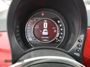 ✅ 2017 FIAT 500 Pop • VIN: 3C3CFFKR8HT561351 • Лот: 93132075. Опубликован ранее на Copart с пробегом 114 902 миль. Бесплатный доступ к архиву аукционных продаж из США и подробный отчёт об истории автомобиля на DreamBid. Изображение 9.